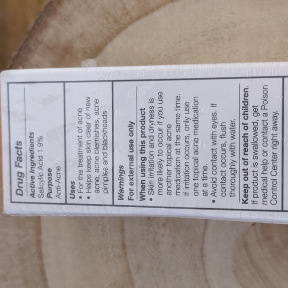 Derma•E Acne Blemish Control Treatment Serum 2 Fl Oz / 60 mL - Picture 4 of 8